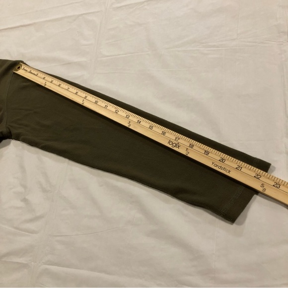 Oleg Cassini Sport Women’s Long Sleeve Stretch 100% Cotton Olive Green Top - Picture 6 of 8